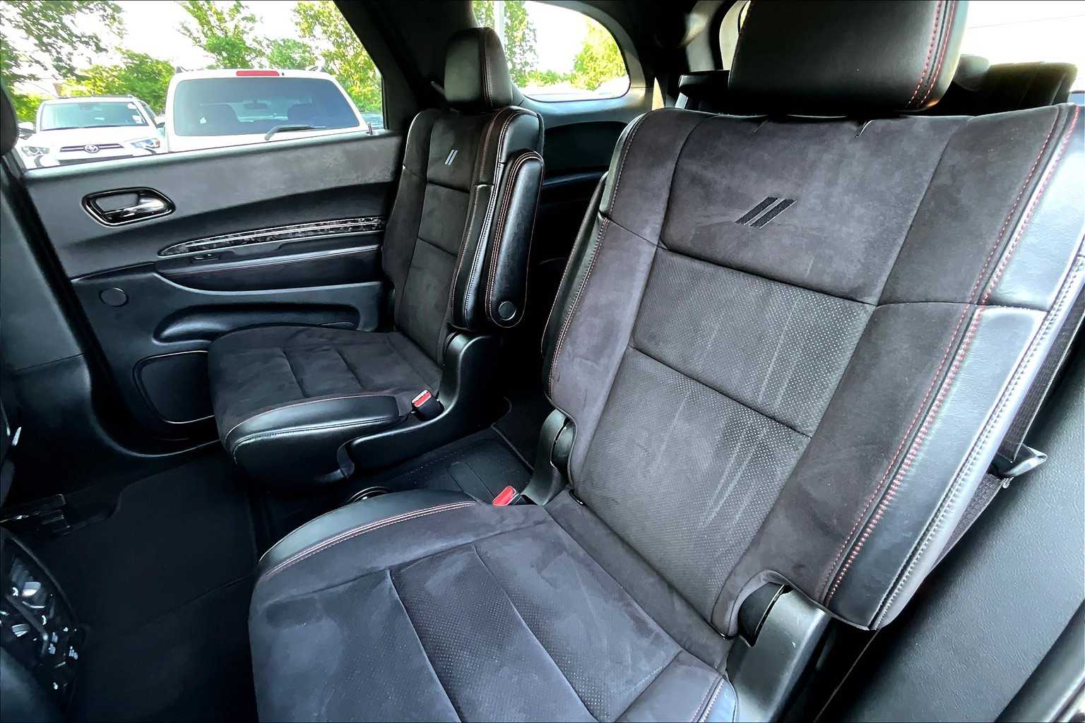 2023 Dodge Durango R/T Premium photo 17
