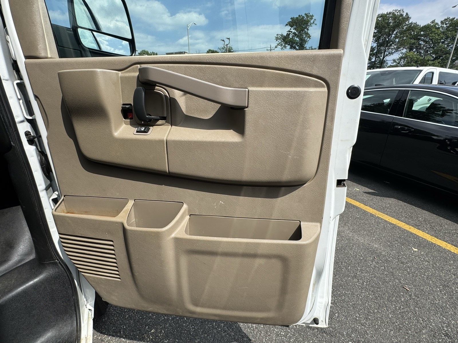 2020 Chevrolet Express Cargo Work Van 2500 photo 32