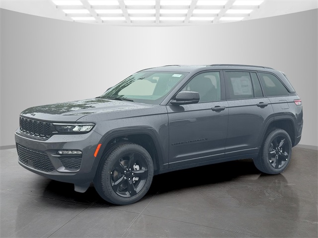 2025 Jeep Grand Cherokee Limited photo 3
