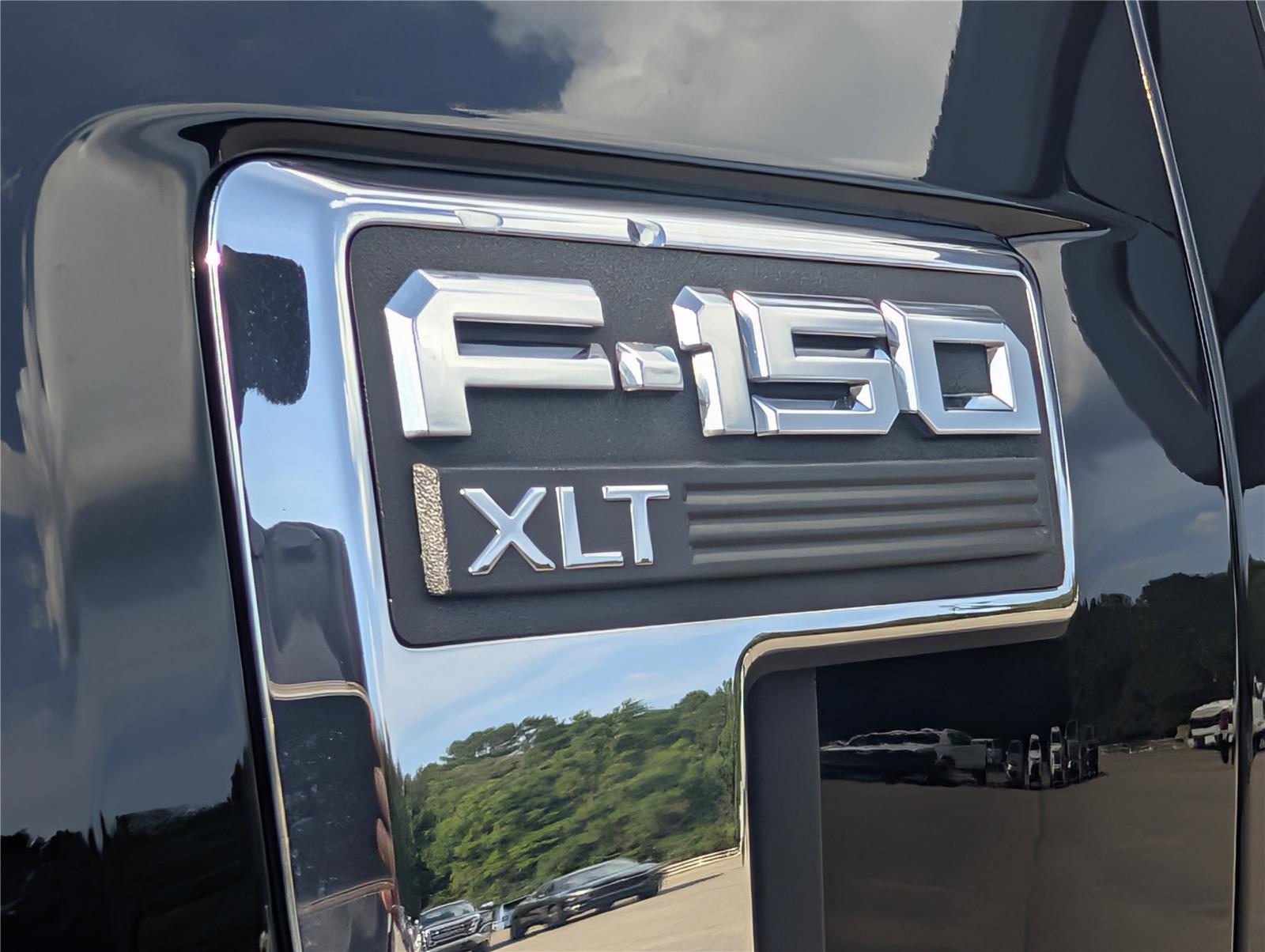 2023 Ford F-150 XLT photo 11