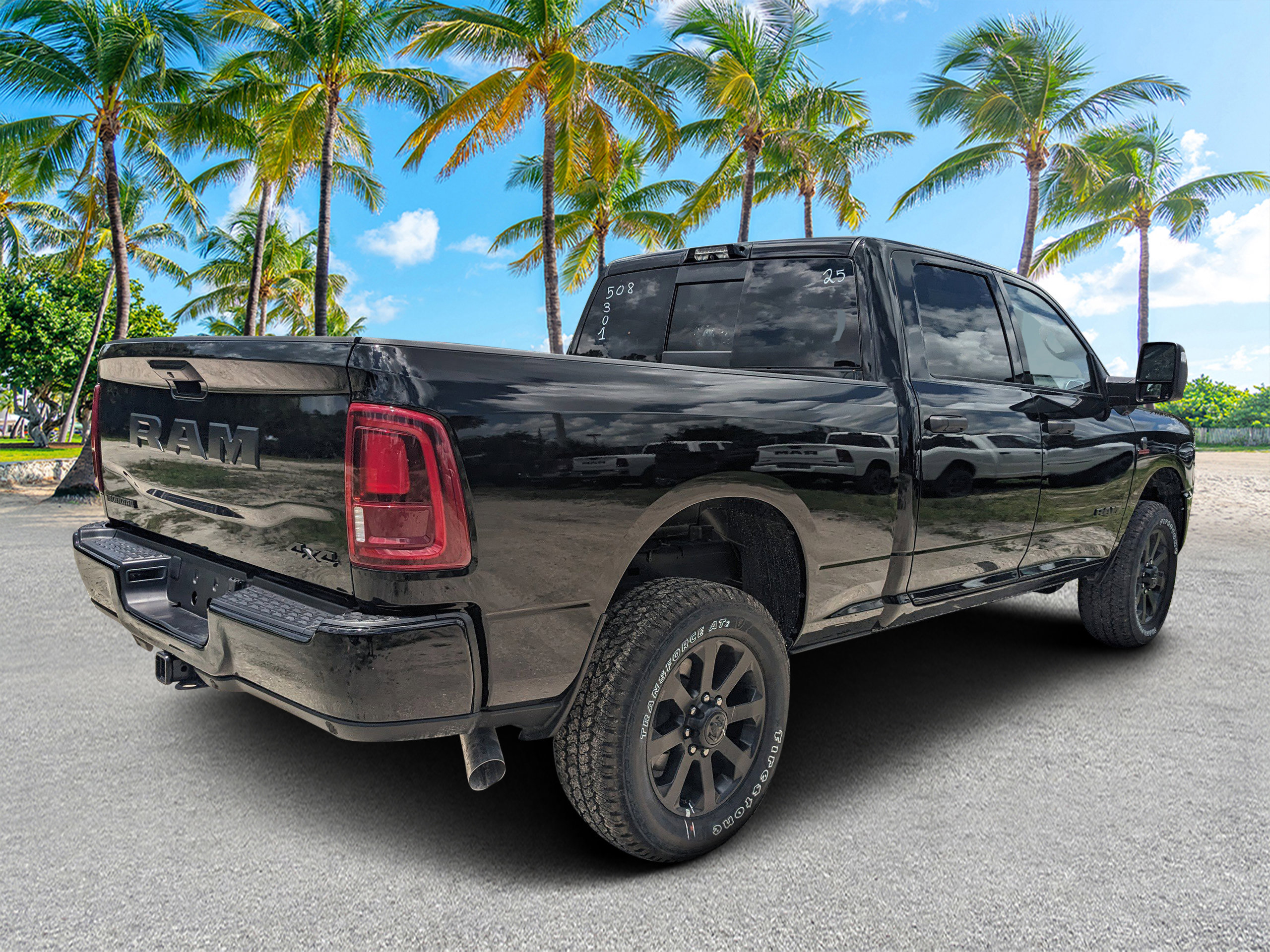 2025 Ram 2500 Big Horn photo 3