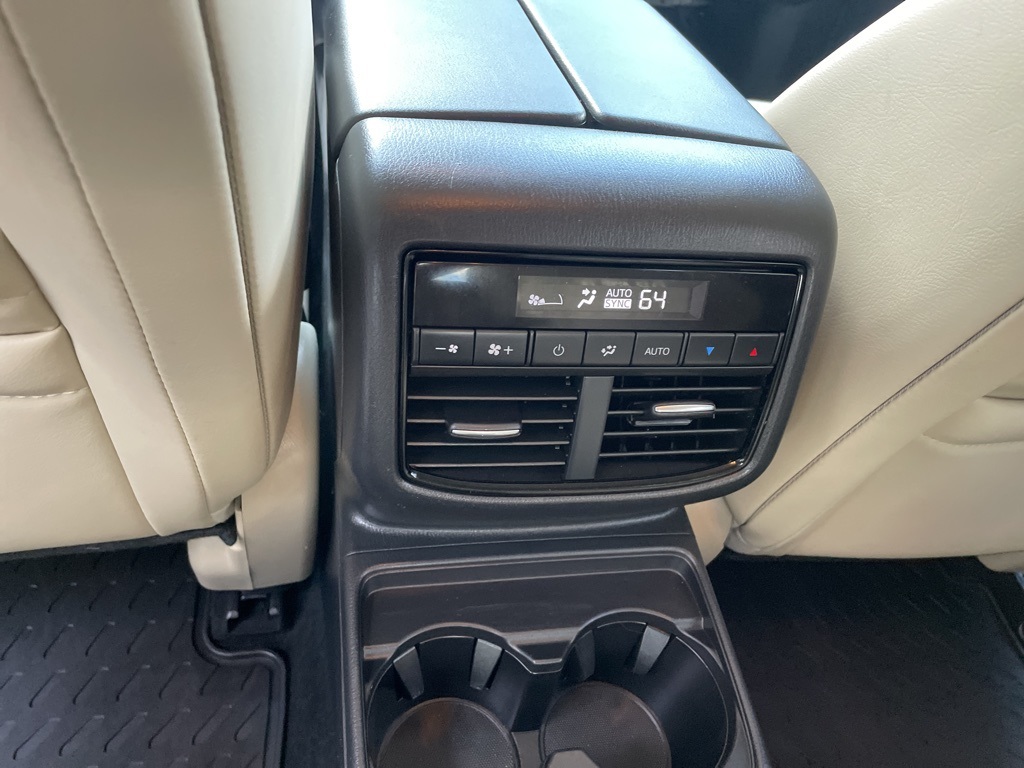 2022 Mazda CX-9 Touring photo 11