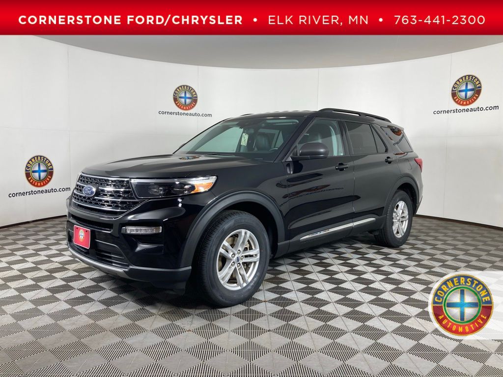 2023 Ford Explorer XLT's photo