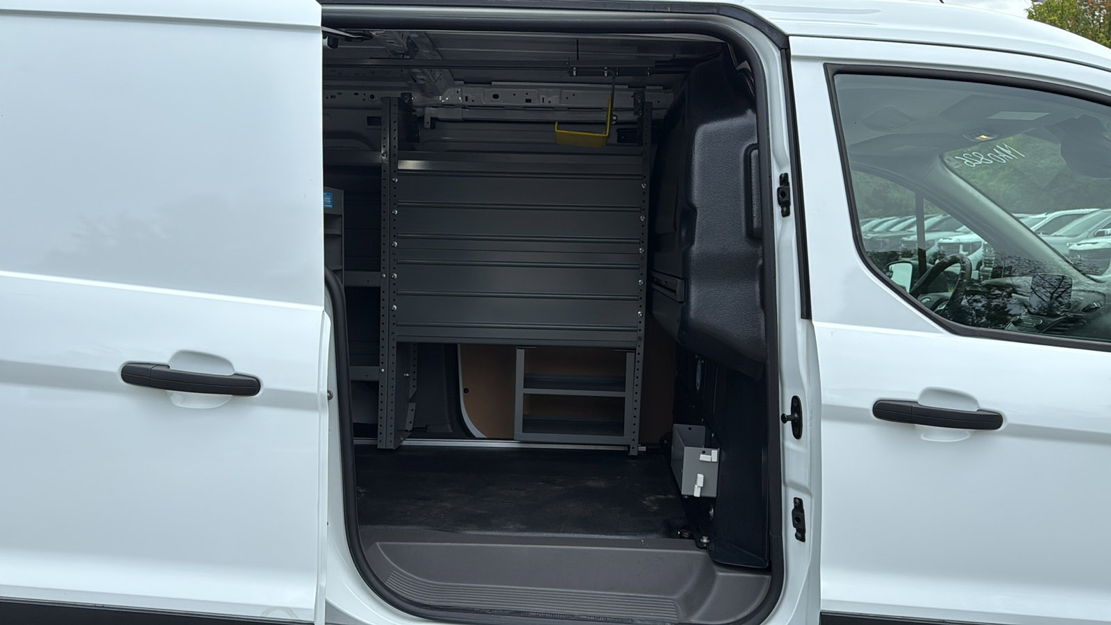2023 Ford Transit Connect Van XLT photo 22
