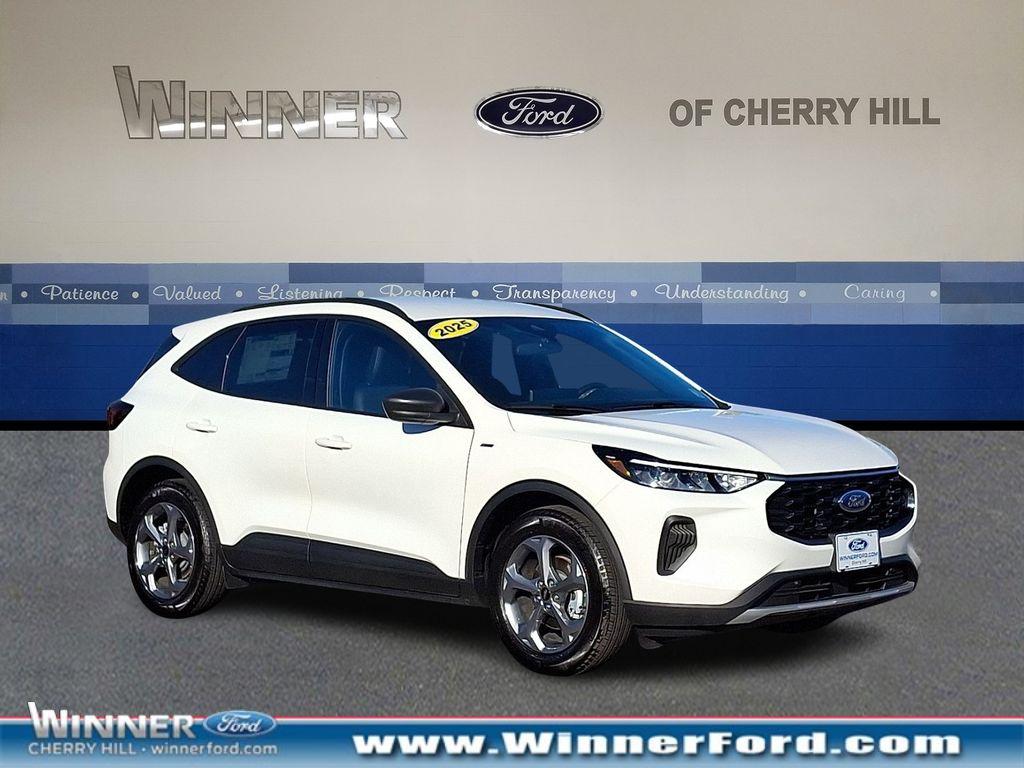 2025 Ford Escape ST-Line's photo