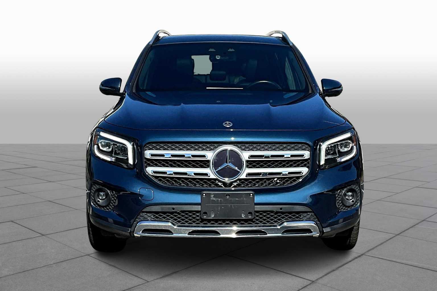 2021 Mercedes Benz GLB 250 4MATIC photo 3