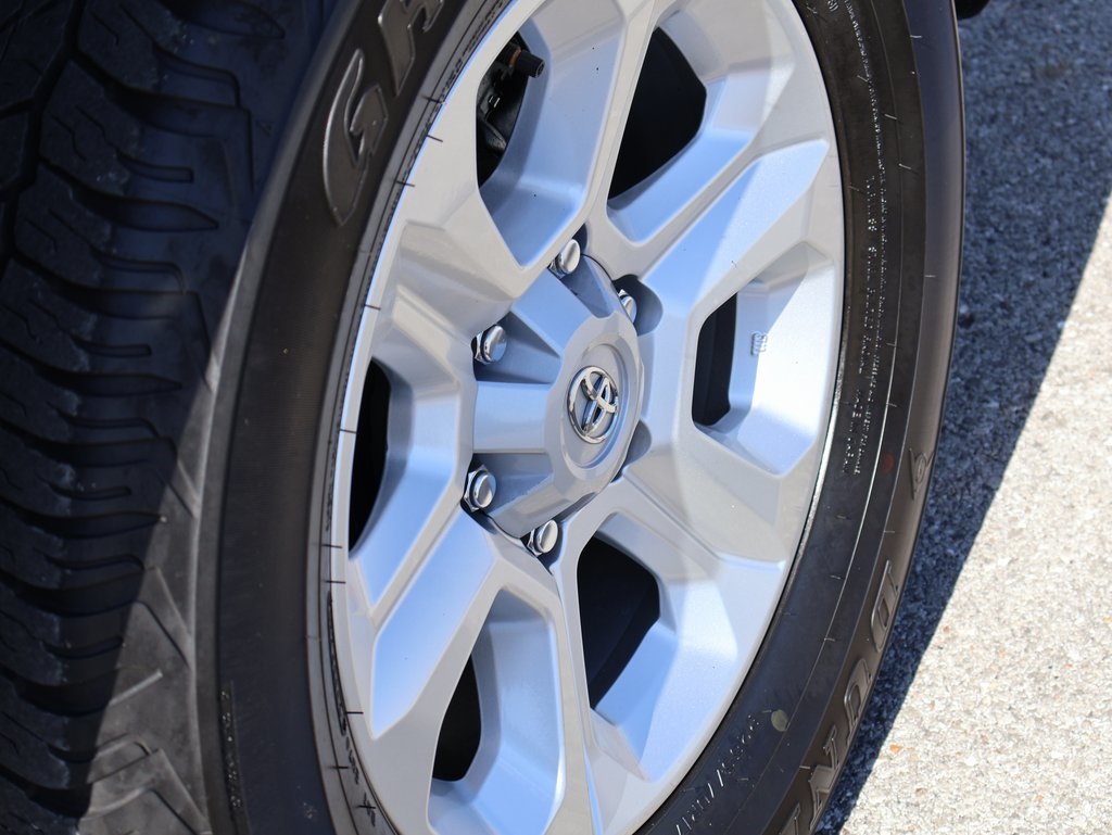 2024 Toyota 4Runner SR5 Premium photo 36