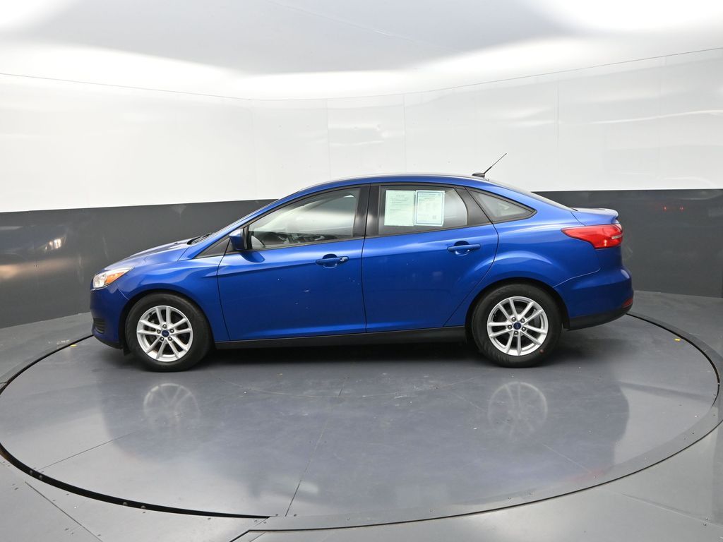 2018 Ford Focus SE photo 4