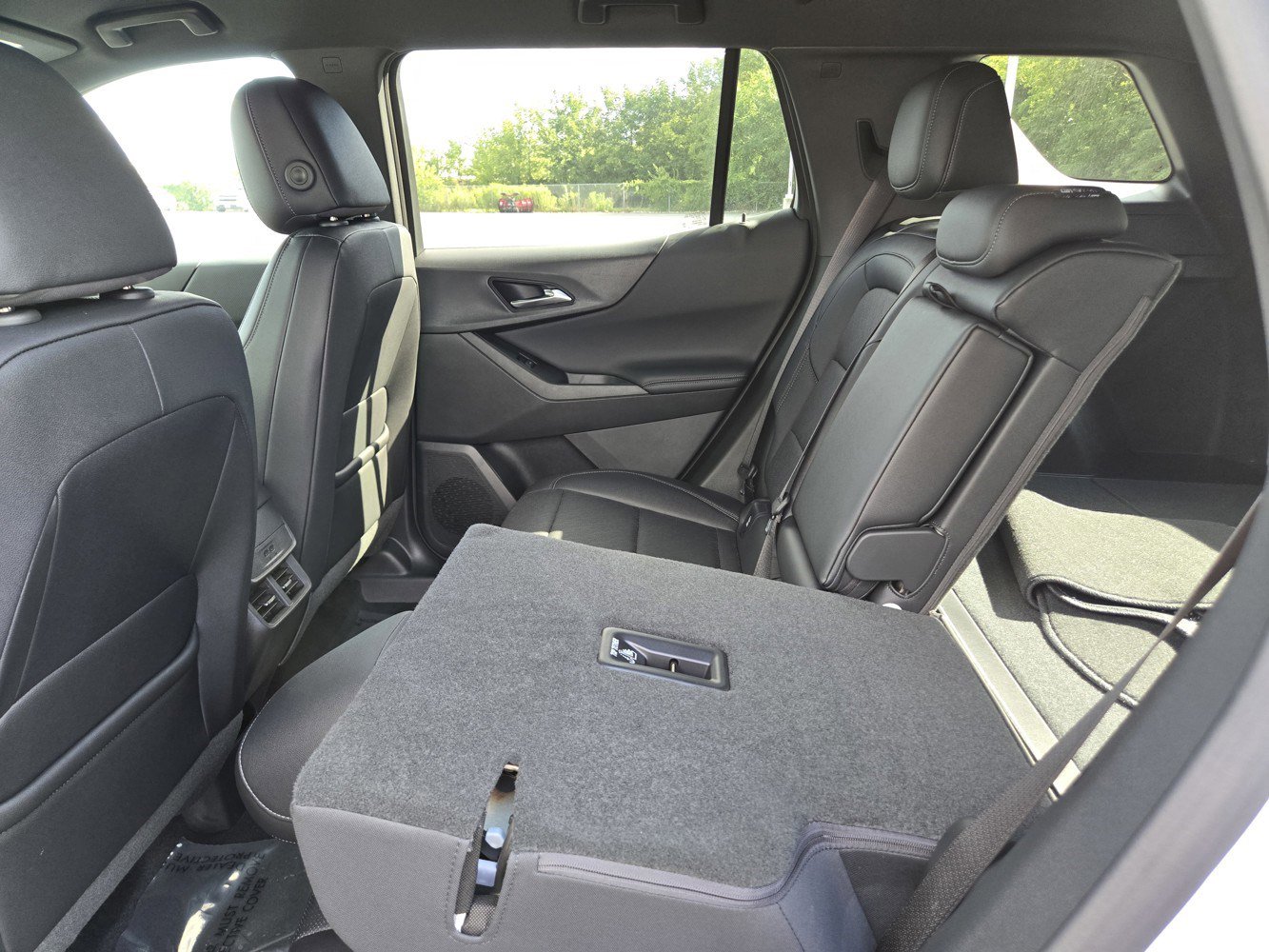 2026 Chevrolet Equinox LT photo 20