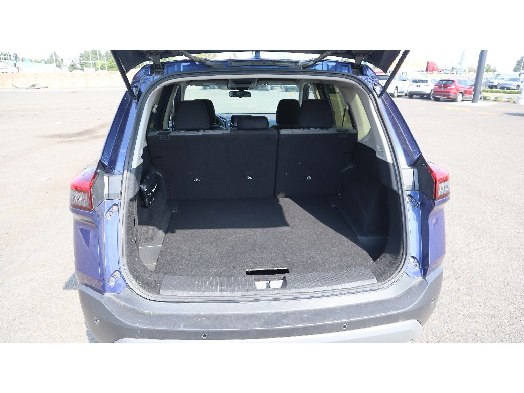 2023 Nissan Rogue SV photo 8