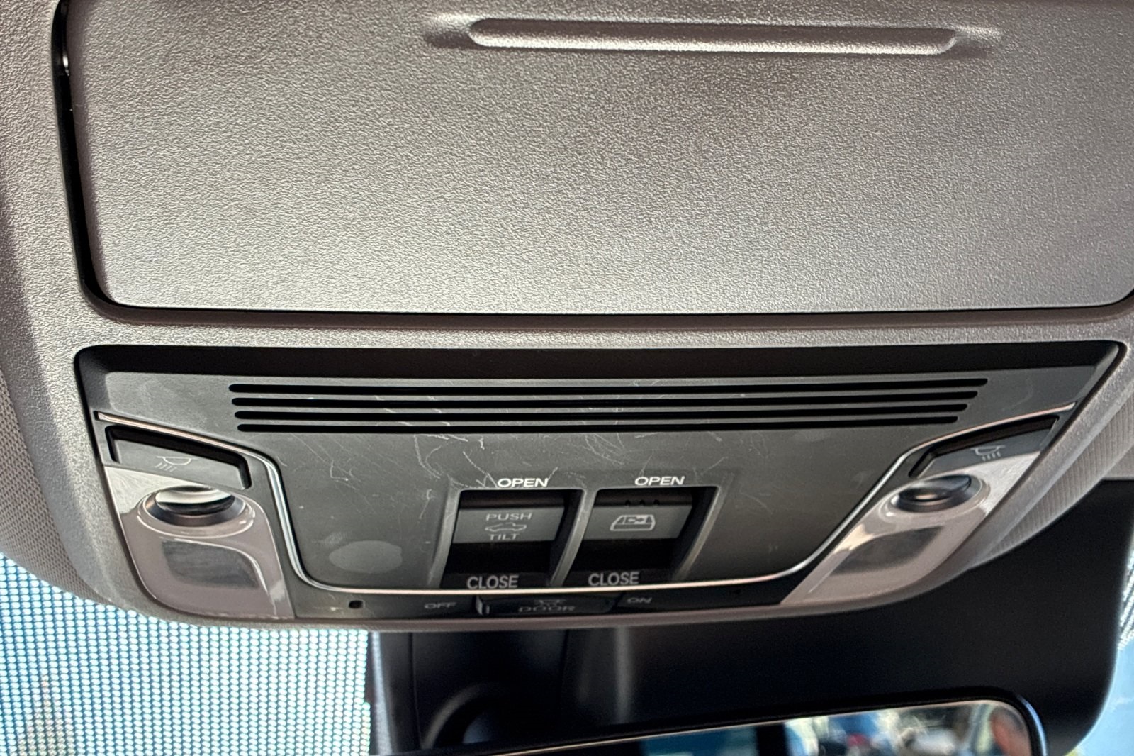 2023 Honda Ridgeline RTL photo 28