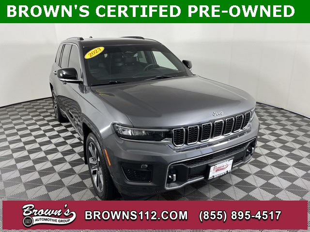 2023 Jeep Grand Cherokee Overland's photo