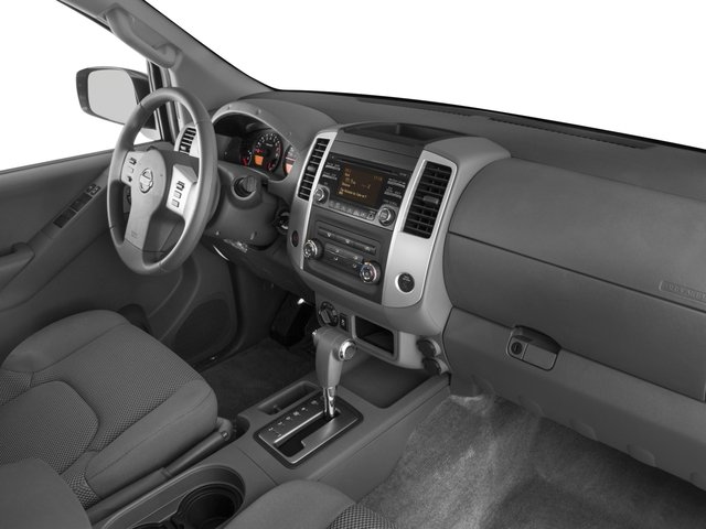 2016 Nissan Frontier SV photo 16