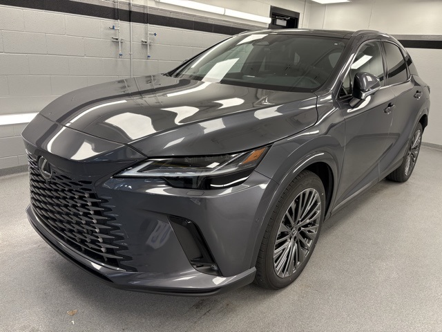 2025 Lexus RX PHEV 450h+'s photo