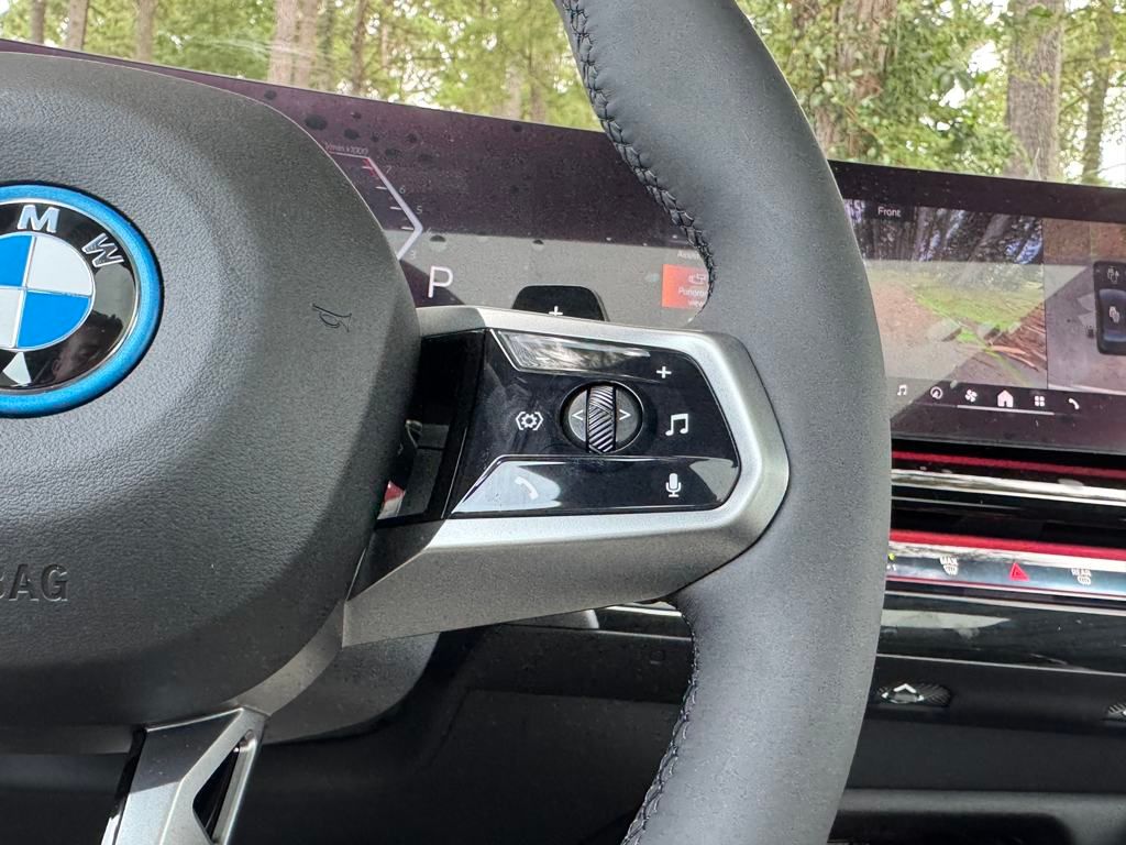 2026 Bmw 550e xDrive photo 23