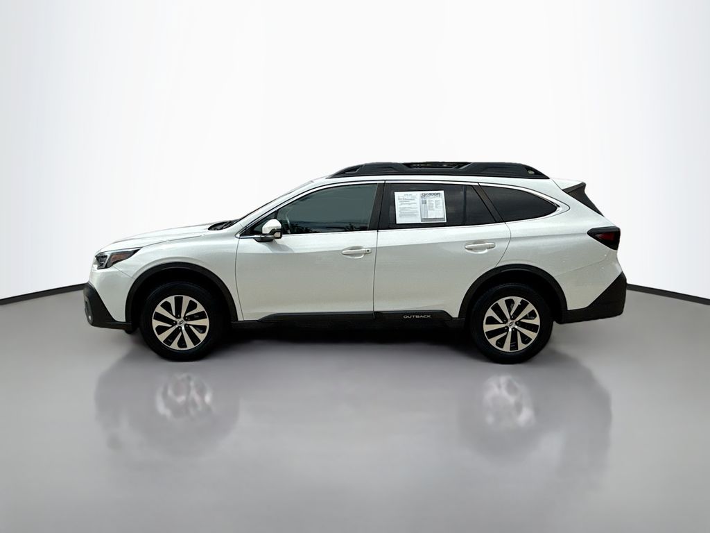 2021 Subaru Outback Premium photo 4