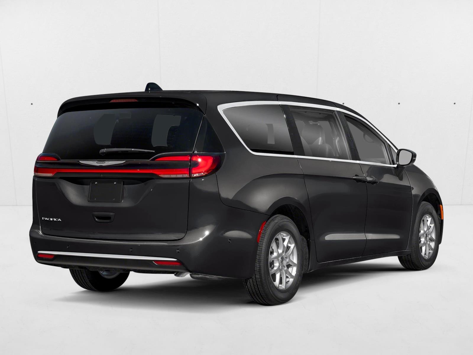2026 Chrysler Pacifica Pinnacle photo 2