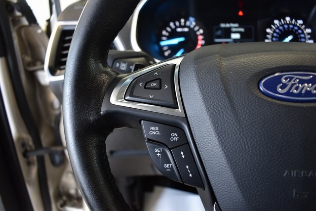 2018 Ford Edge SEL photo 17