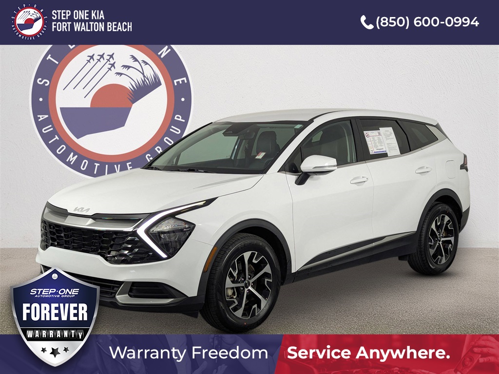 2023 Kia Sportage EX's photo