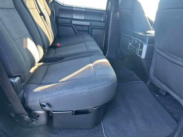 2019 Ford F-150 XLT photo 21