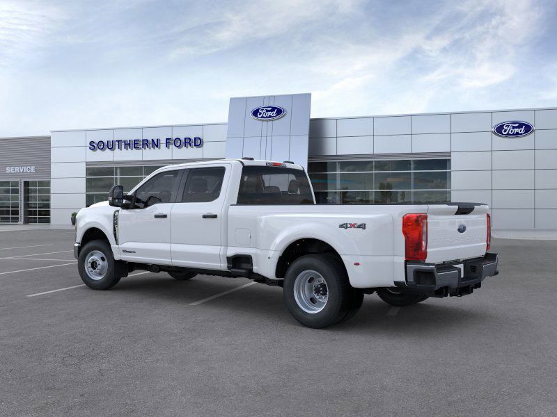 2025 Ford F-350 XL photo 4