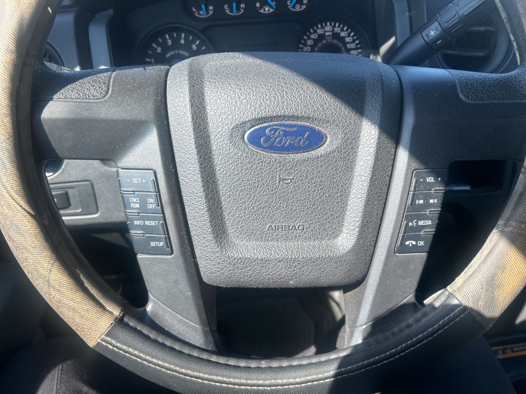 2013 Ford F-150 STX photo 3