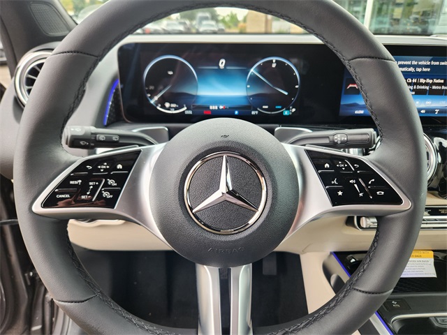 2026 Mercedes Benz GLB 250 4MATIC photo 17