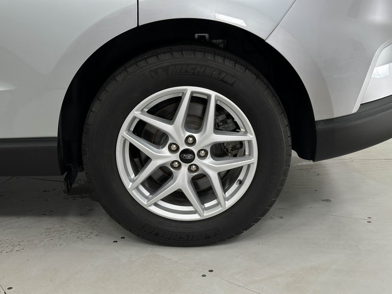 2023 Ford Edge SEL photo 31