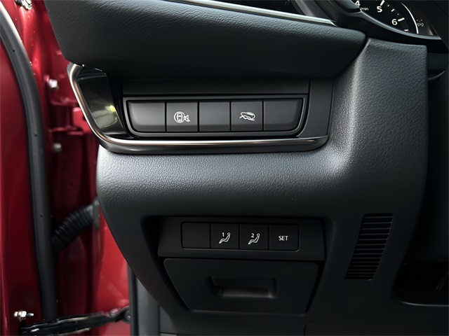 2025 Mazda CX-30 2.5 S Preferred photo 10