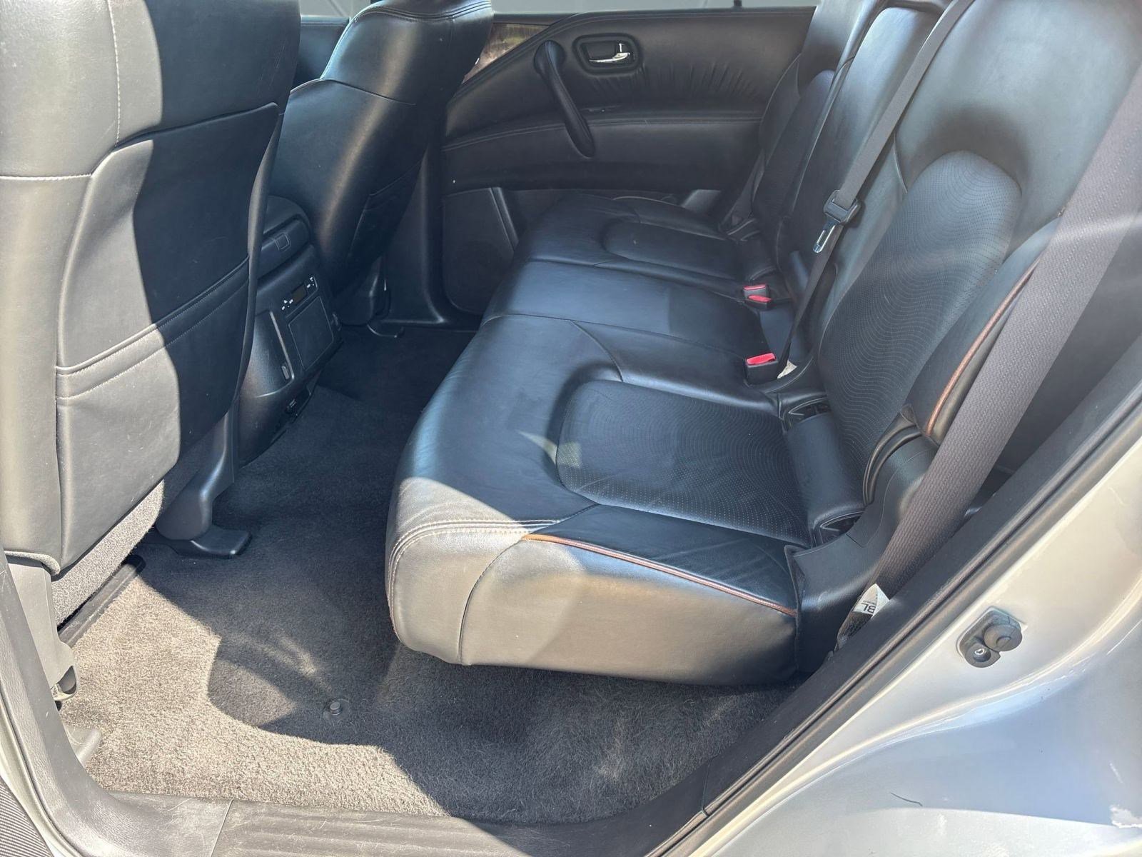 2020 Nissan Armada SL photo 14