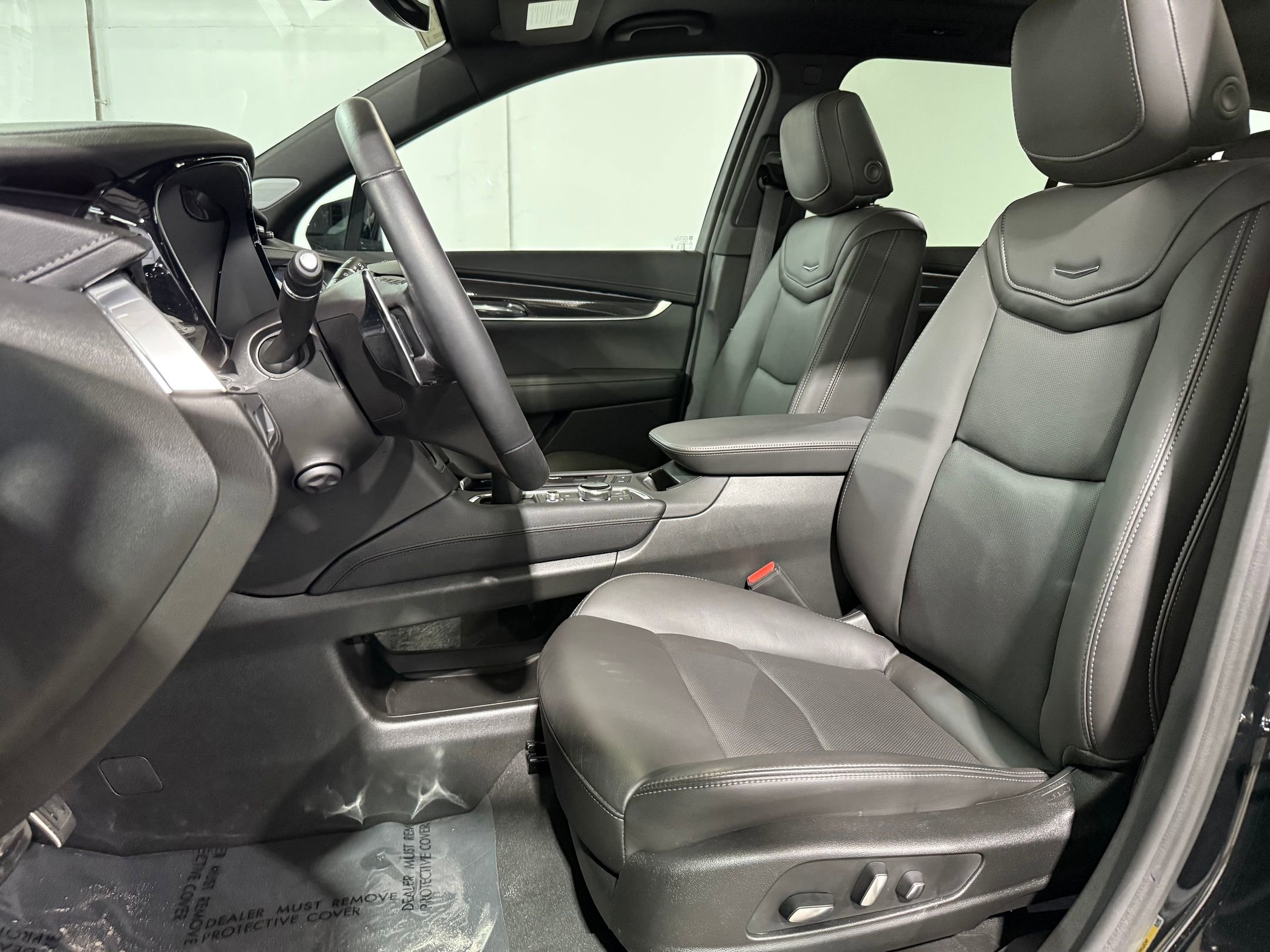 2024 Cadillac XT6 Sport photo 4
