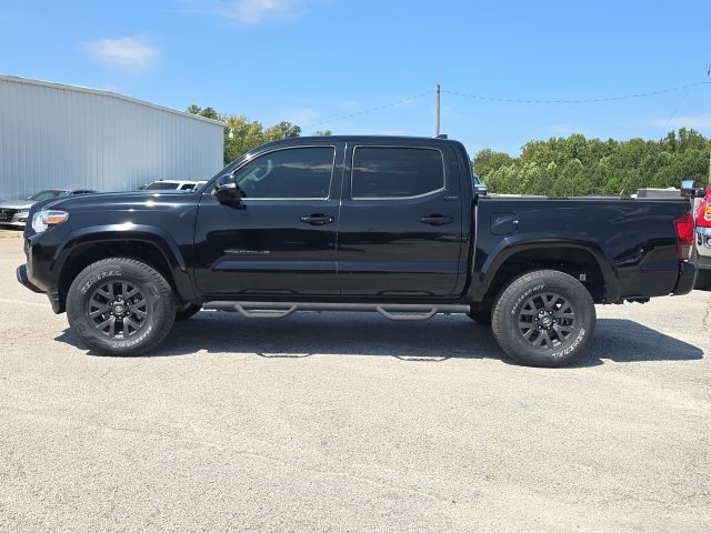 2023 Toyota Tacoma V6 photo 2