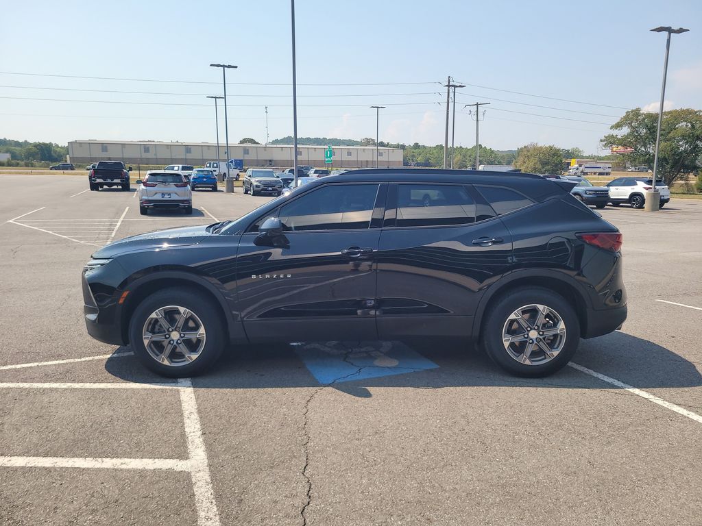 2023 Chevrolet Blazer 2LT photo 6