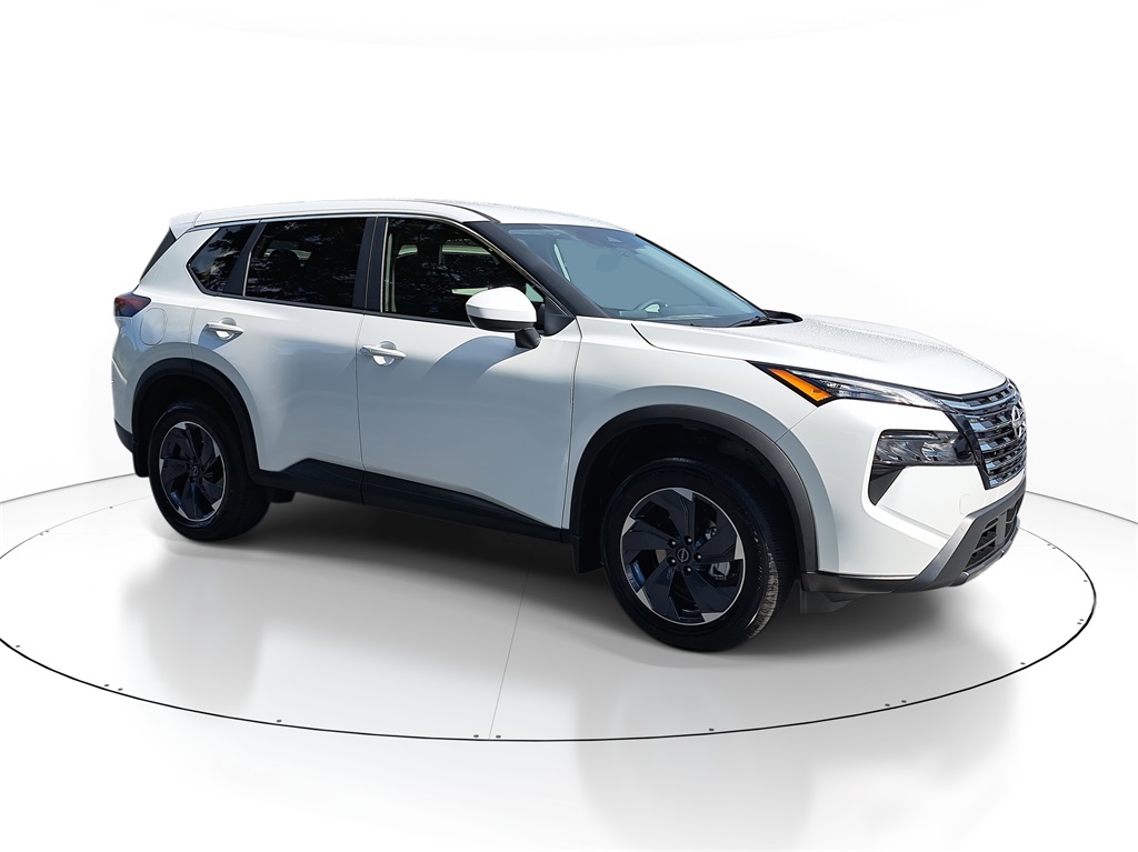 2026 Nissan Rogue SV photo 2