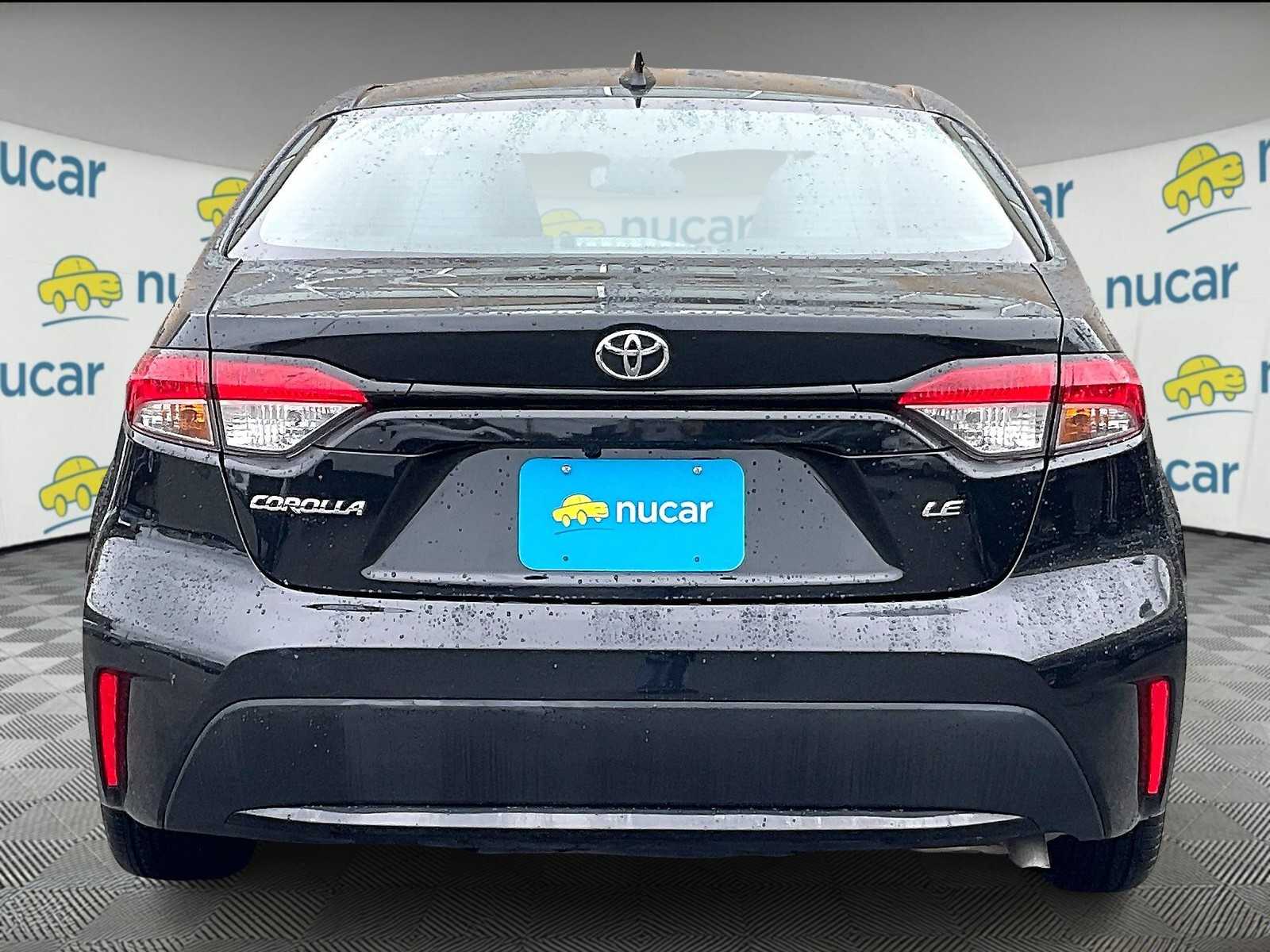 2022 Toyota Corolla LE photo 5