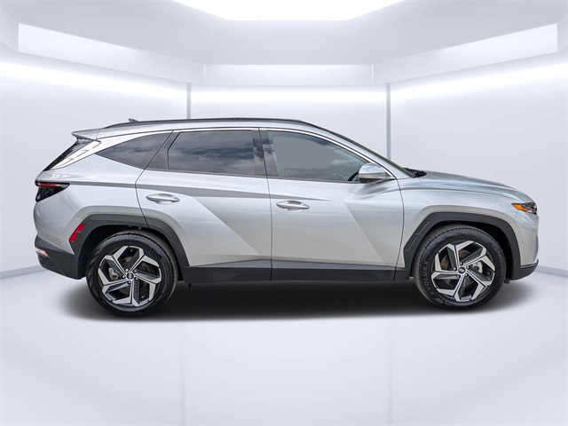 2022 Hyundai Tucson Limited photo 2