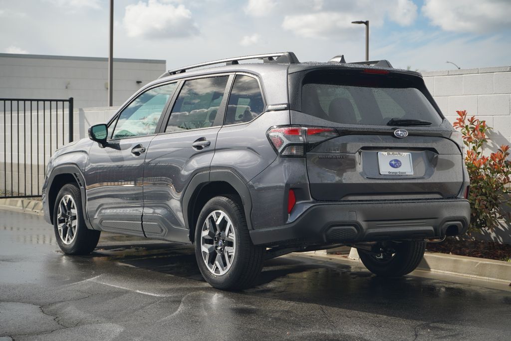 2026 Subaru Forester Premium Base photo 2