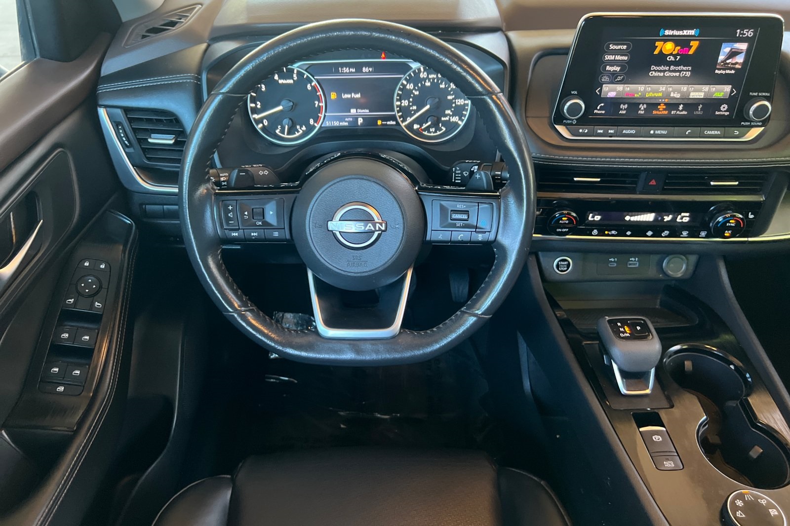 2023 Nissan Rogue SV photo 13