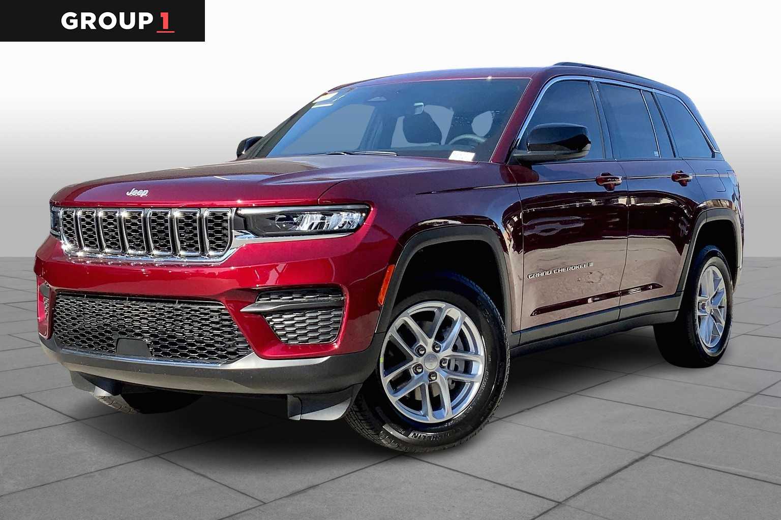 2025 Jeep Grand Cherokee Laredo's photo