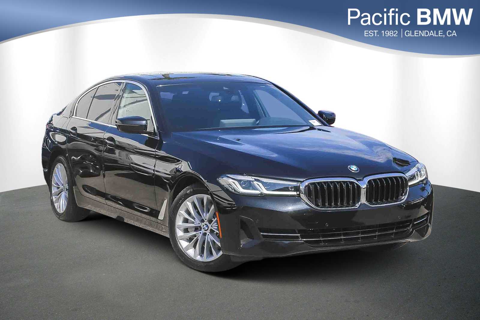 2023 BMW 5 Series 530i's photo