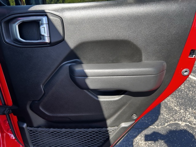 2022 Jeep Gladiator Sport S photo 13