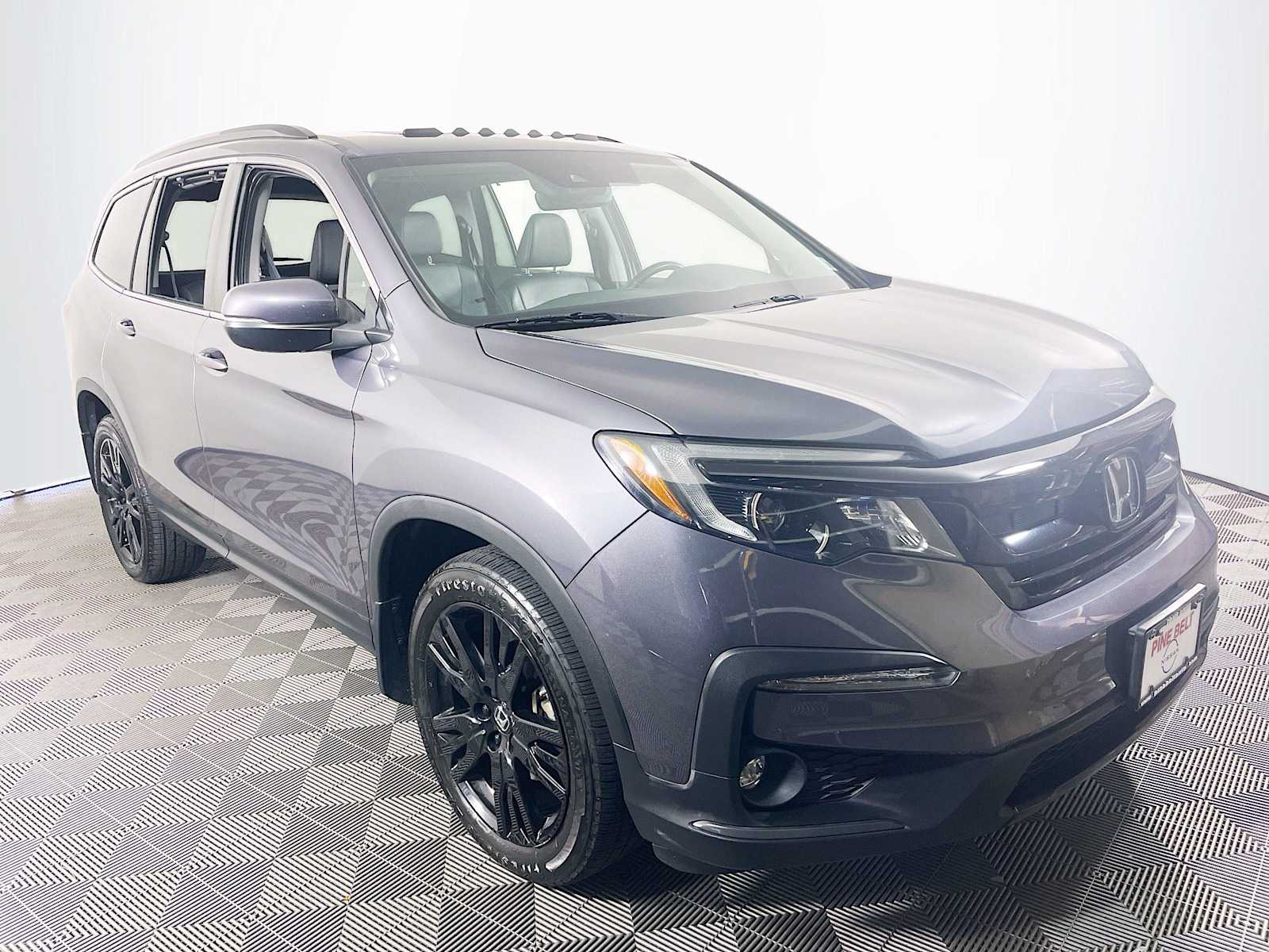 2021 Honda Pilot Special Edition photo 3