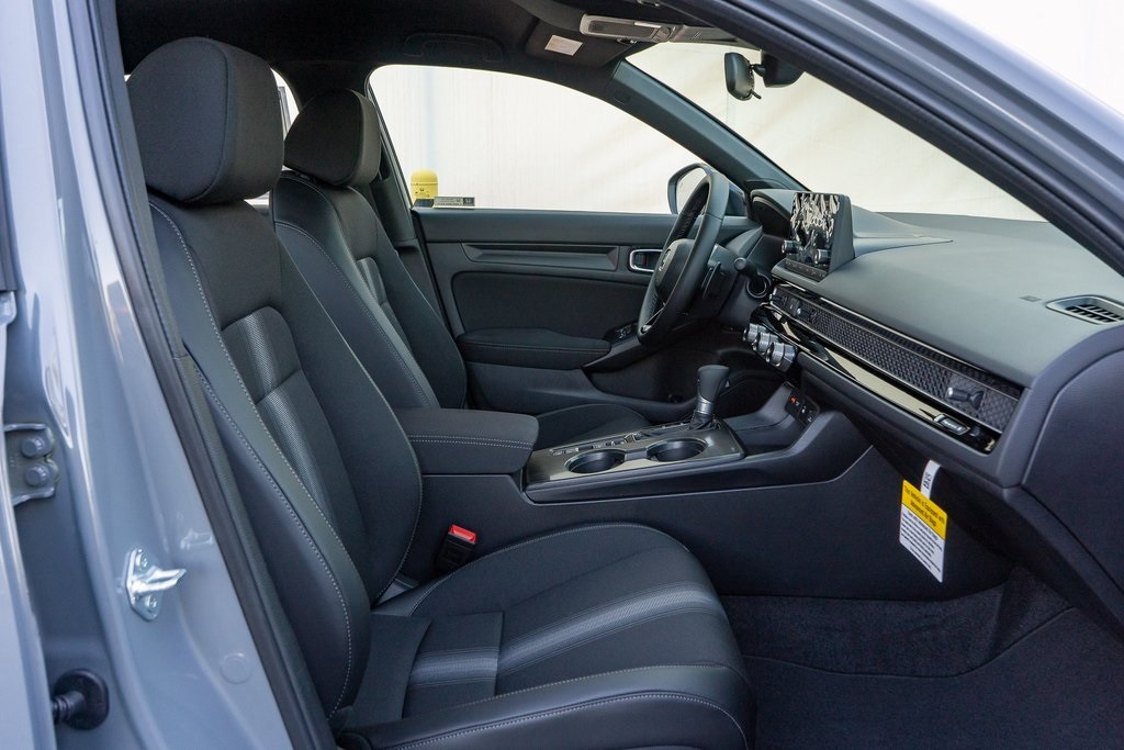 2026 Honda Civic Sport photo 12