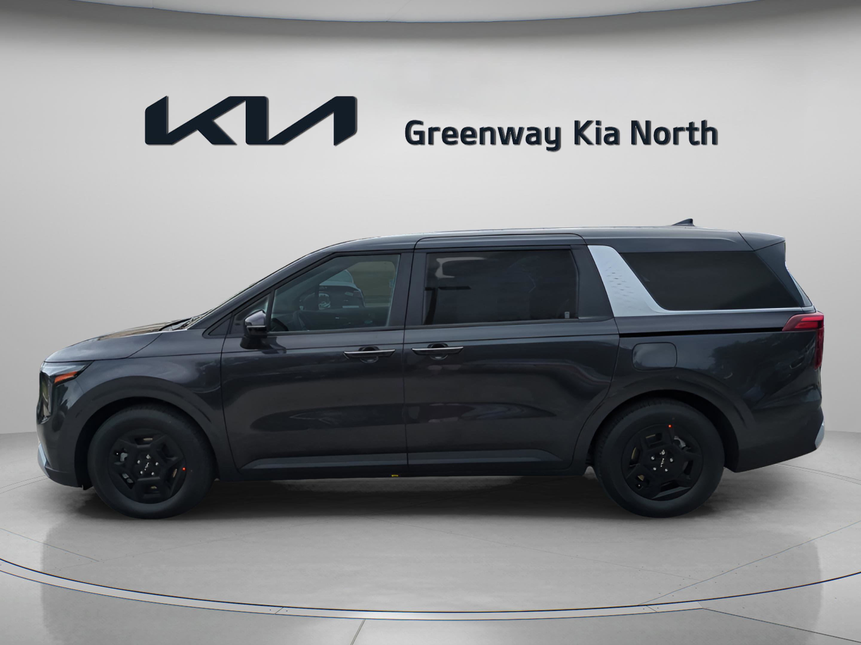 2026 Kia Carnival LX photo 4