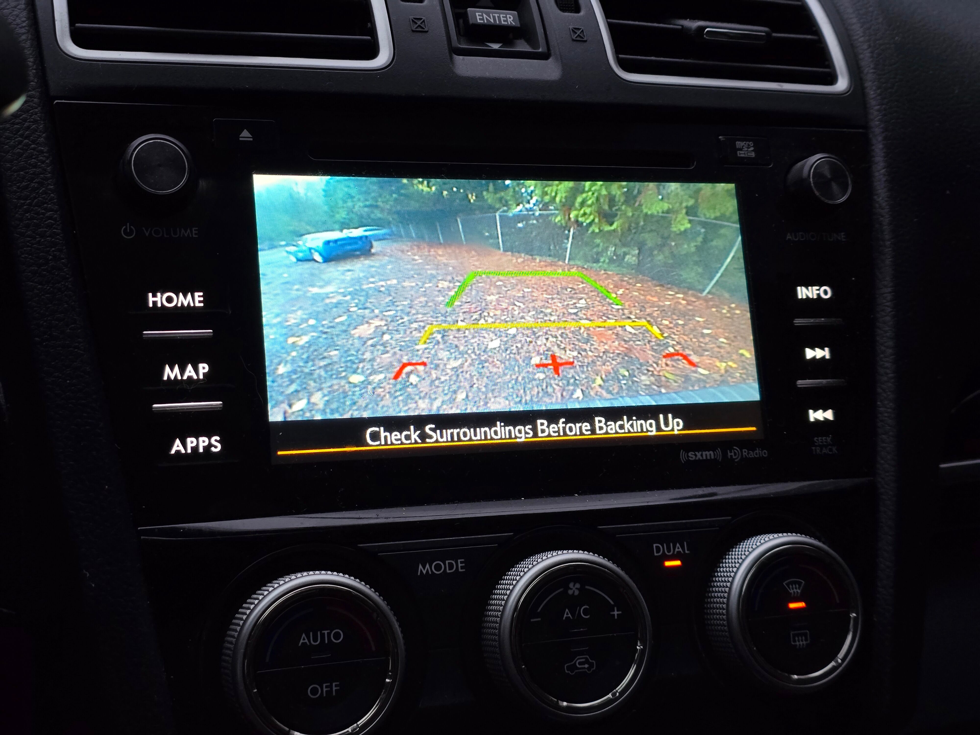 2017 Subaru Forester 2.5i Touring photo 3