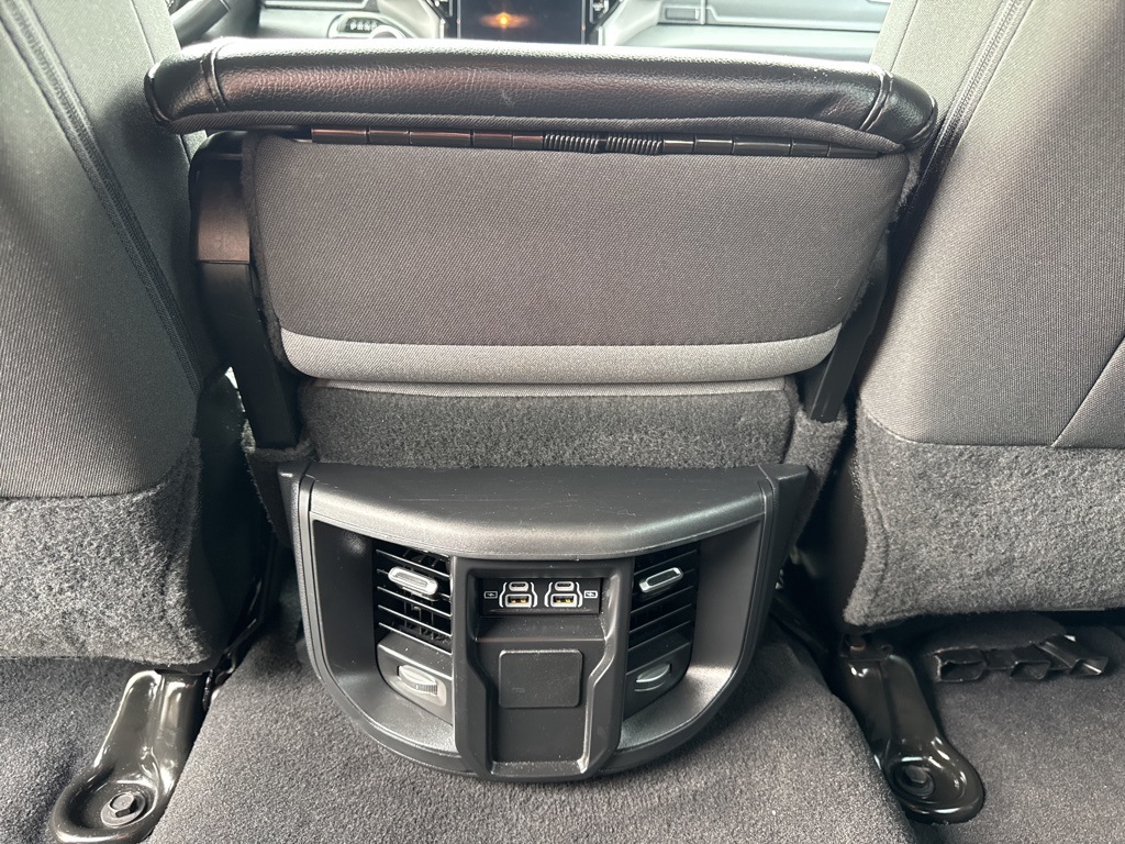 2024 Ram 2500 Big Horn photo 23