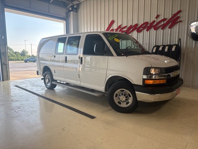 Used 2023 Chevrolet Express Cargo Work Van with VIN 1GCWGAFP6P1132751 for sale in Kansas City