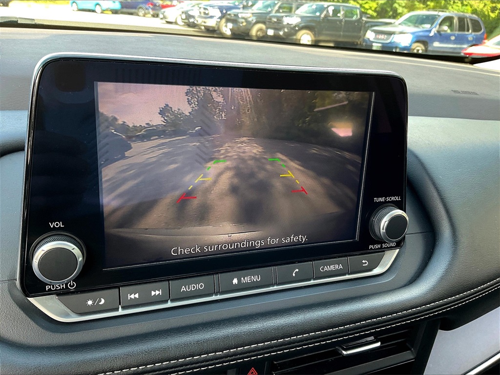 2023 Nissan Rogue S photo 14