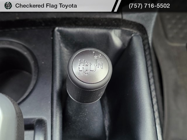 2024 Toyota 4Runner TRD Off-Road photo 18