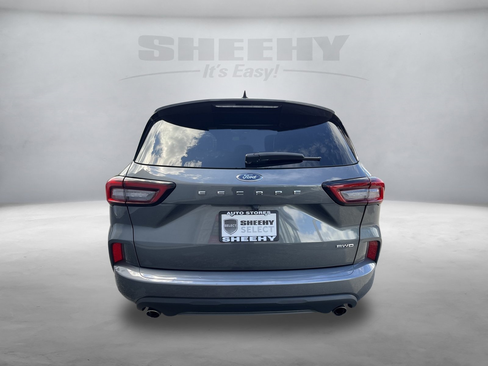 2024 Ford Escape ST-Line photo 8